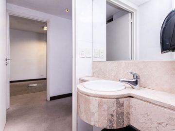 VENTA EN BLOCK - EDIFICIO CORPORATIVO - RETIRO