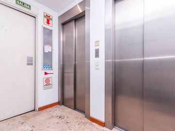VENTA EN BLOCK - EDIFICIO CORPORATIVO - RETIRO