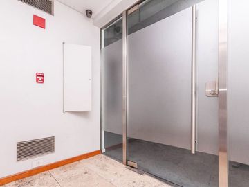 VENTA EN BLOCK - EDIFICIO CORPORATIVO - RETIRO