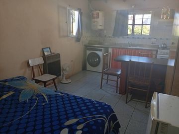 VENTA CASA MAS DOS  DEPARTAMENTOS  PUNTA MOGOTES