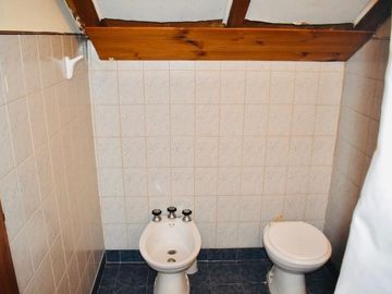 VENTA CASA 4 AMBIENTES APTA CREDITO