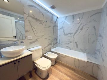 2 AMBIENTES DE 122M2 C/ TERRAZA PROPIA Y PARRILLA