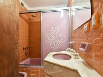 VENTA 4 AMBIENTES DEPENDENCIA PATIO BAULERA FLORES