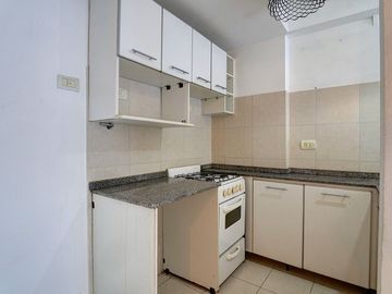 VENTA DEPARTAMENTO BALVANERA SUM, COCHERA Y PILETA