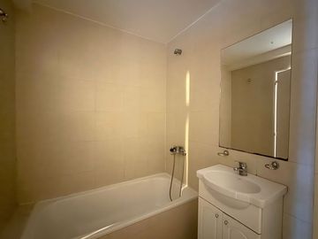 VENTA DEPARTAMENTO BALVANERA SUM, COCHERA Y PILETA