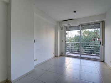 VENTA DEPARTAMENTO BALVANERA SUM, COCHERA Y PILETA