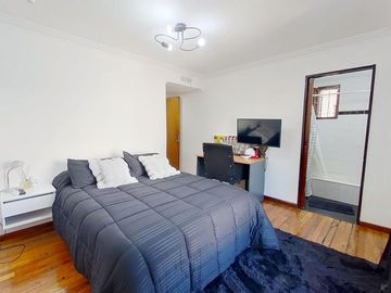 RAMOS MEJIA VENTA CASA 6 AMB PILETA EXC ESTADO