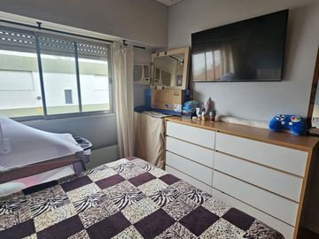 Venta departamento 2 ambientes Sáenz Peña luminoso