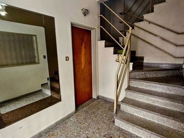 Venta departamento 2 ambientes Sáenz Peña luminoso