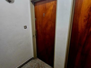 Venta departamento 2 ambientes Sáenz Peña luminoso
