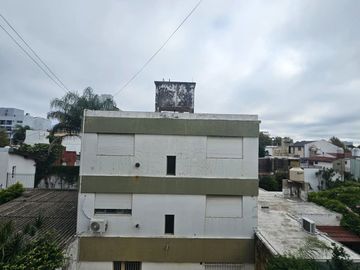 Venta departamento 2 ambientes Sáenz Peña luminoso