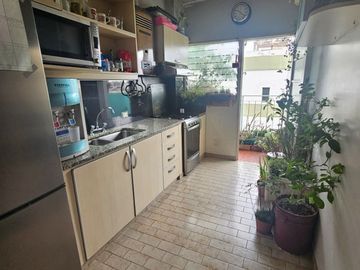 Venta departamento 2 ambientes Sáenz Peña luminoso