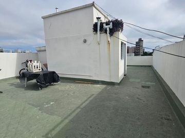 Venta departamento 2 ambientes Sáenz Peña luminoso