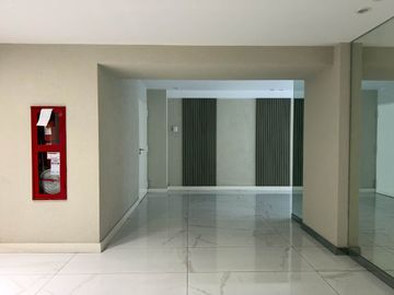 VENTA MONOAMBIENTE MODERNO CABALLITO