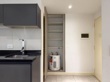 VENTA MONOAMBIENTE MODERNO CABALLITO