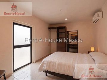 Casa en Venta en Centro, Merida JL 26-3235.