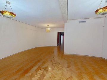 Piso Exclusivo 4 Amb c/Dep + Cochera / Caballito