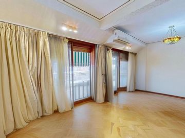 Piso Exclusivo 4 Amb c/Dep + Cochera / Caballito