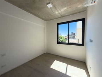 VENTA DEPTO 2 AMB CON BALCON A ESTRENAR SAAVEDRA