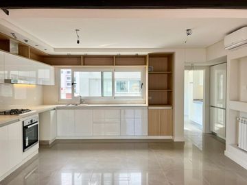 VENTA 4 AMB C/BALCON Y PARRILLA 2 COCH CABALLITO
