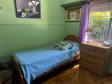 VENTA CASA 4 AMBIENTES CASTELAR NORTE GRAN FONDO