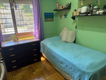 VENTA CASA 4 AMBIENTES CASTELAR NORTE GRAN FONDO