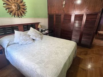 VENTA CASA 4 AMBIENTES CASTELAR NORTE GRAN FONDO