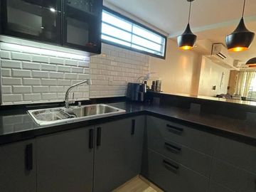 DEPARTAMENTO 3 AMBIENTES C/ PATIO PARQUE CHACABUCO