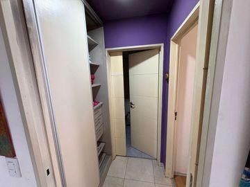 VENTA. CABALLITO 2 AMB (80 m2), LAV, BALCÓN AL FR