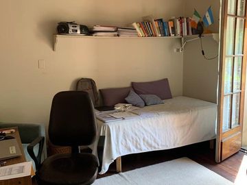 CASA 7 AMBIENTES -COCHERA-ASCENSOR UNIPERSONAL-