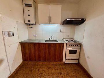 VENTA MONOAMB CON BALCON FRANCES EST.RAMOS MEJIA