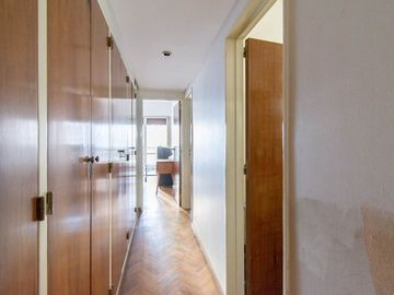 Venta Departamento Piso Caballito 4 amb + dependen