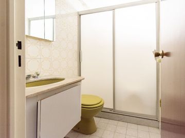 Venta Departamento Piso Caballito 4 amb + dependen