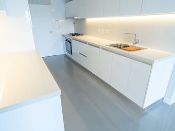 VENTA 5 AMBIENTES A ESTRENAR CON BALCON CABALLITO