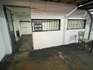 LOCAL COMERCIAL EN PARQUE PATRICIOS