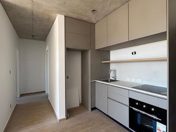 Venta Dep. 3 ambientes con patio en Colegiales
