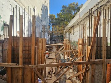 Venta 3 ambientes en pozo Almagro piso alto cuotas