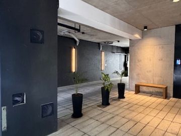 Venta 4 ambientes con balcón y cochera-Caballito