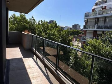 Venta 4 ambientes con balcón y cochera-Caballito