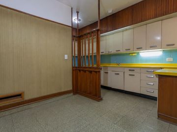 VENTA DEPARTAMENTO 4 AMBIENTES  CABALLITO COCHERA
