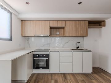 2 AMBIENTES DE 55 M2 C/BALCÓN TERRAZA Y PARRILLA