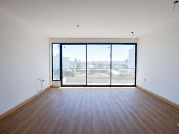 DEPTO A ESTRENAR,TRES DORMITORIOS,BALCON Y COCHERA