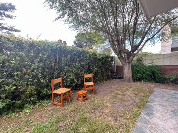 VENTA DE DUPLEX EN PINAMAR CON GAS NATURAL Y PATIO