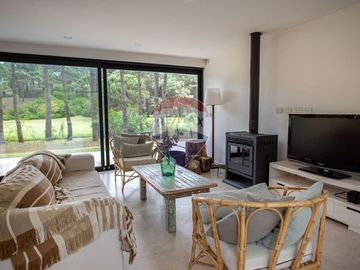 Venta casa Pinamar Isla de golf
