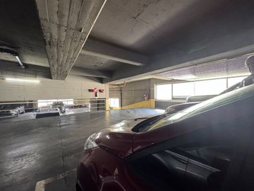 Cochera en venta en Palermo c/seguridad 24hs