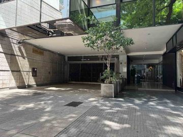 Cochera en venta en Palermo c/seguridad 24hs