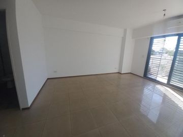 Monoambiente Balcon y Cochera- Venta-Villa Urquiza