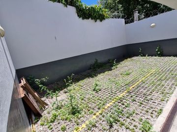 Monoambiente Balcon y Cochera- Venta-Villa Urquiza