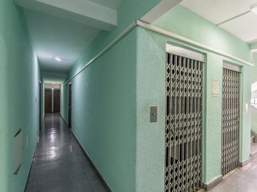 VENTA DEPARTAMENTO TRES AMBIENTES CON BALCON