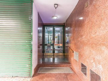 VENTA DEPARTAMENTO TRES AMBIENTES CON BALCON